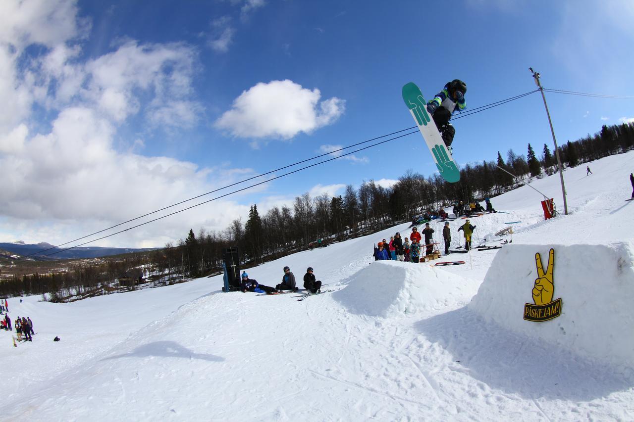 Gomobu Fjellstue Hotel Ron ภายนอก รูปภาพ