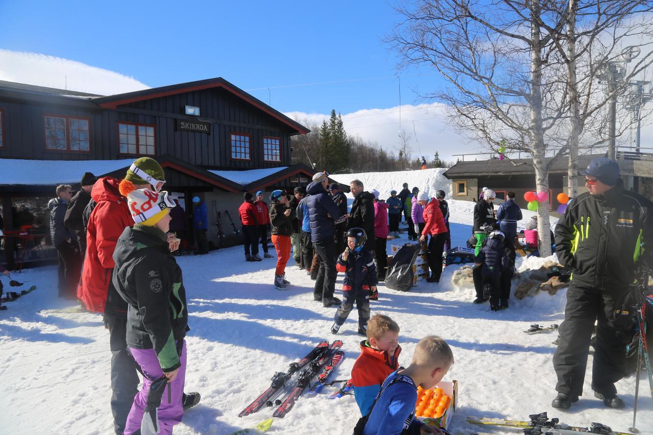 Gomobu Fjellstue Hotel Ron ภายนอก รูปภาพ