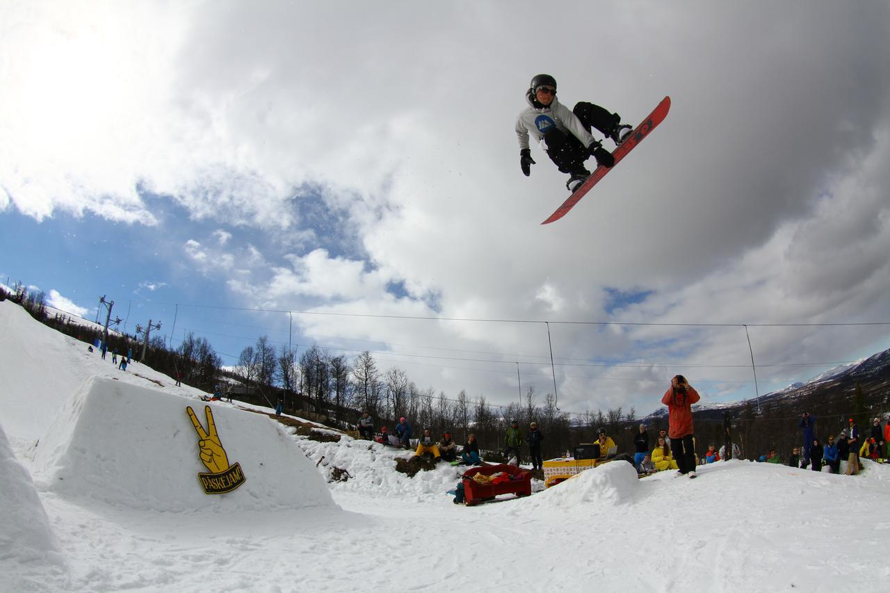 Gomobu Fjellstue Hotel Ron ภายนอก รูปภาพ