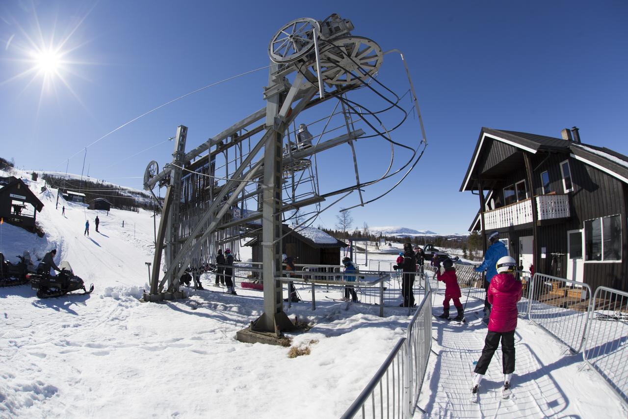 Gomobu Fjellstue Hotel Ron ภายนอก รูปภาพ